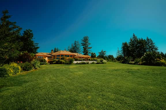 Private 3BR Estate Wing | Ocean Views & 90 Acres - Image 4